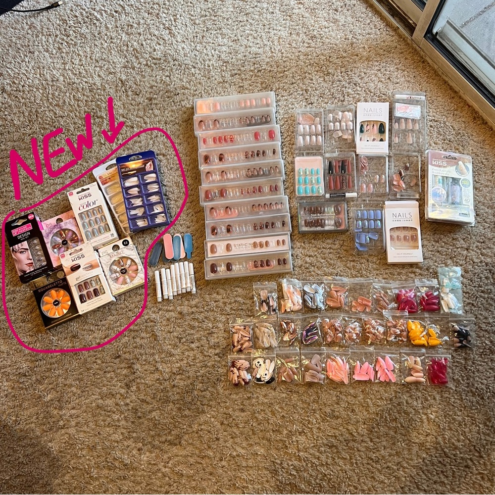 Glue On Nail Bundle
